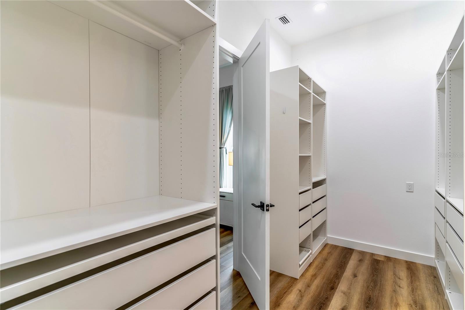 Image 27 of 80 For 31035 Pasco Road