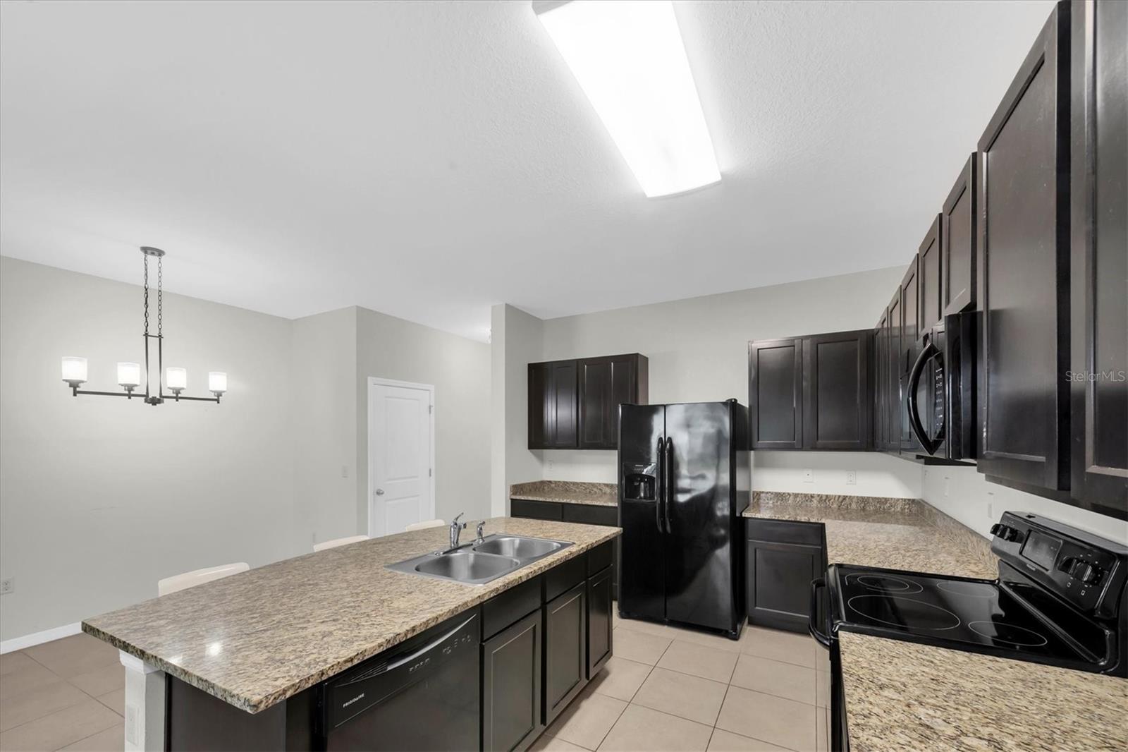 Image 14 of 47 For 8879 Indigo Trail Loop