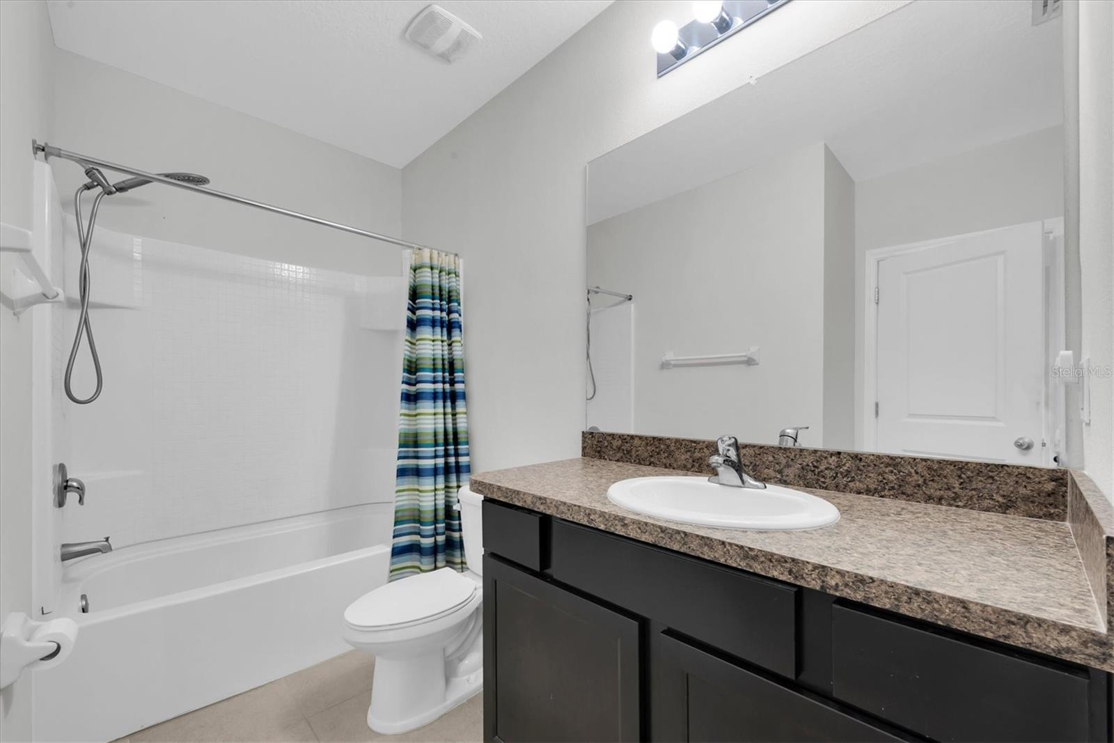 Image 26 of 47 For 8879 Indigo Trail Loop