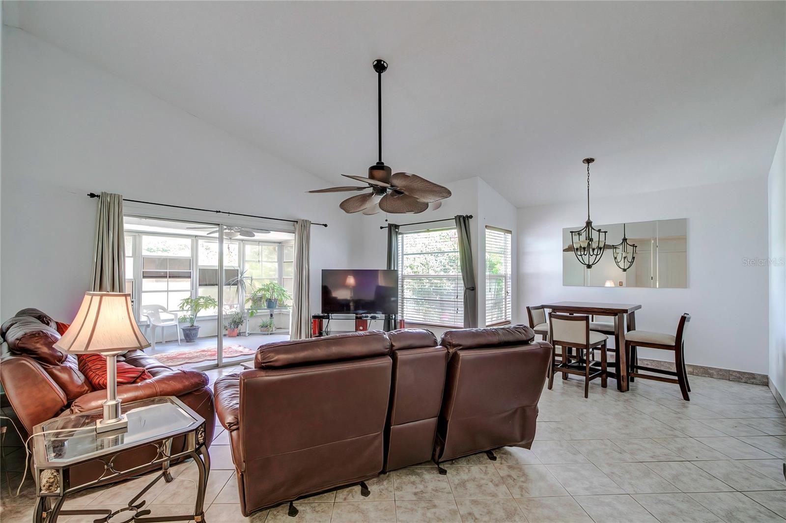 Image 10 of 41 For 4214 Foxboro Drive