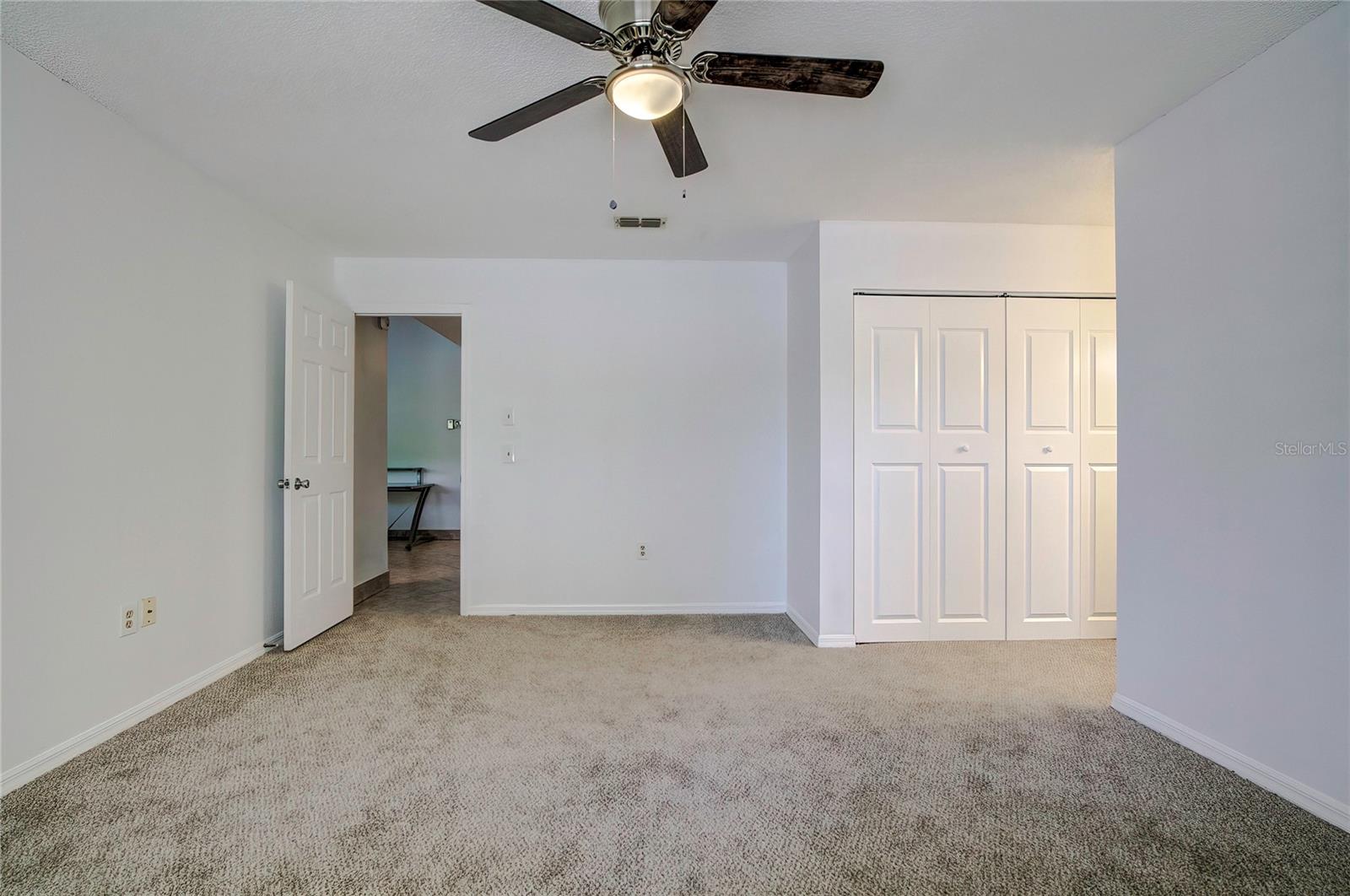 Image 18 of 41 For 4214 Foxboro Drive