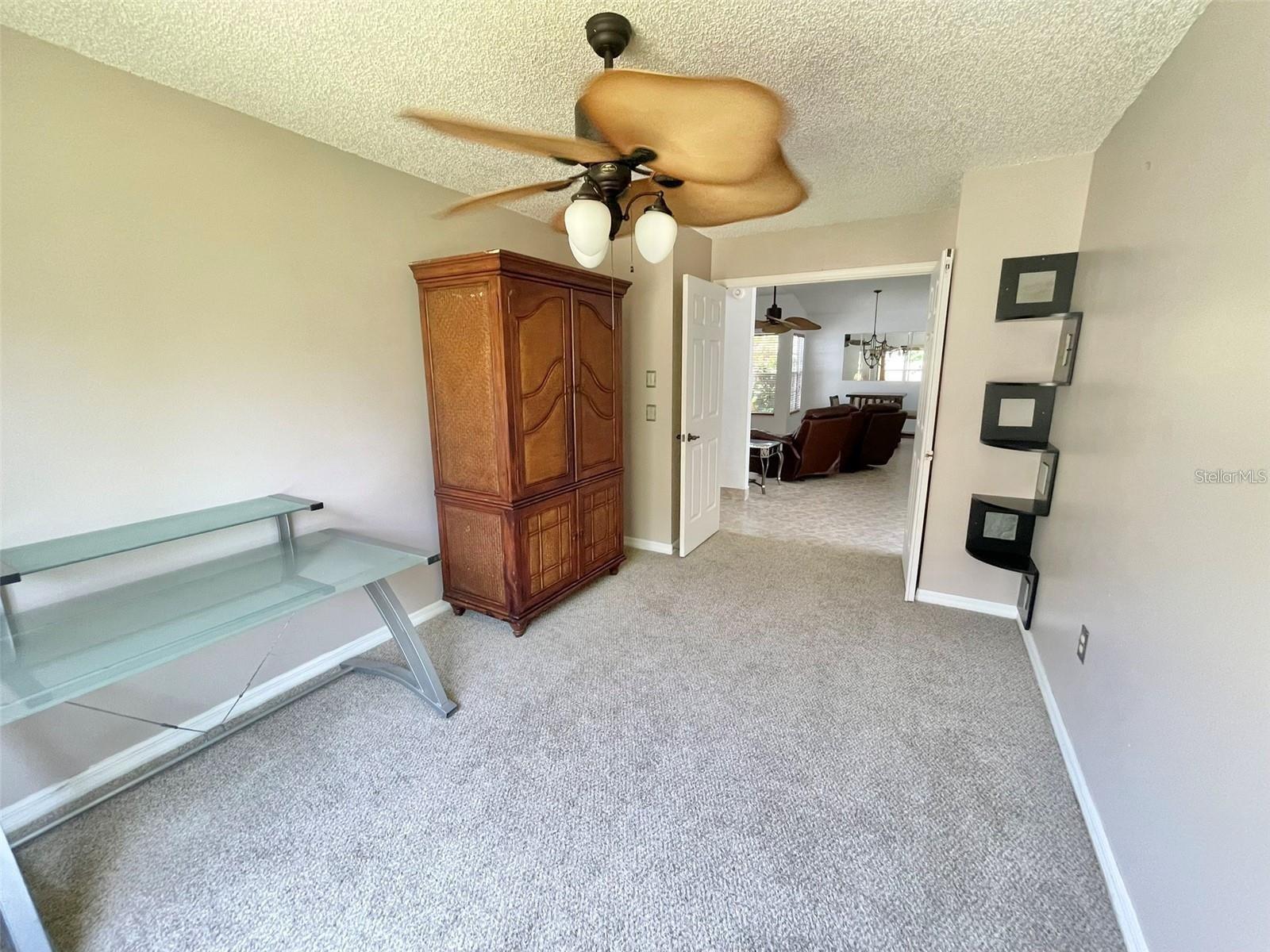 Image 25 of 41 For 4214 Foxboro Drive