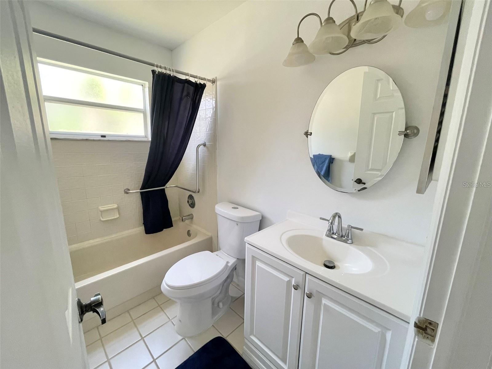 Image 26 of 41 For 4214 Foxboro Drive