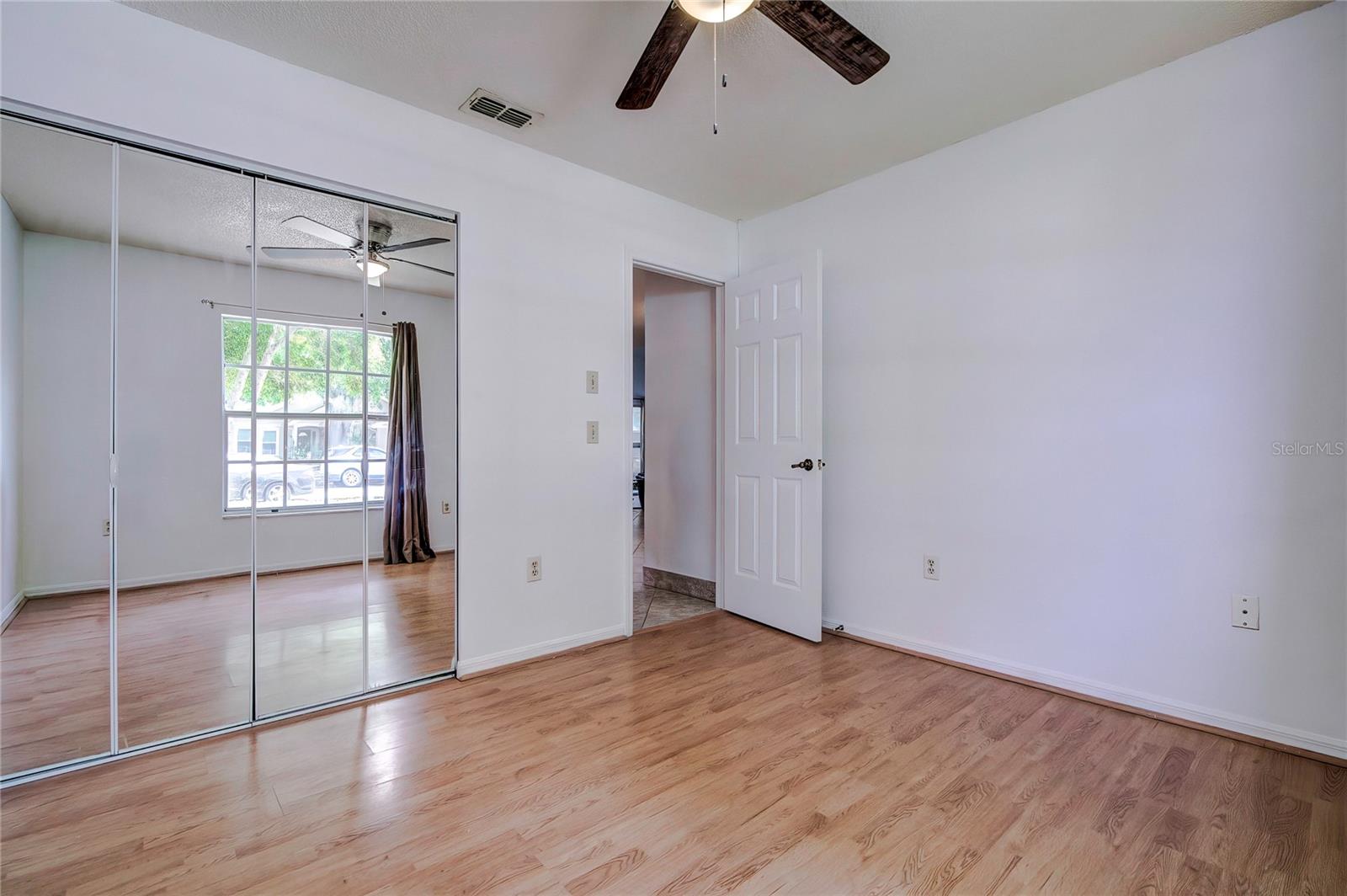 Image 29 of 41 For 4214 Foxboro Drive