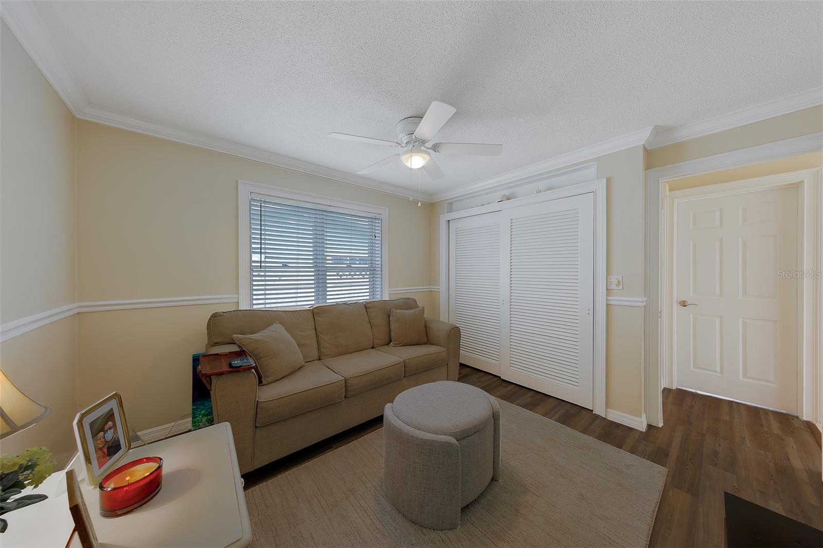 Listing photo id 20 for 2017 Cove Drive