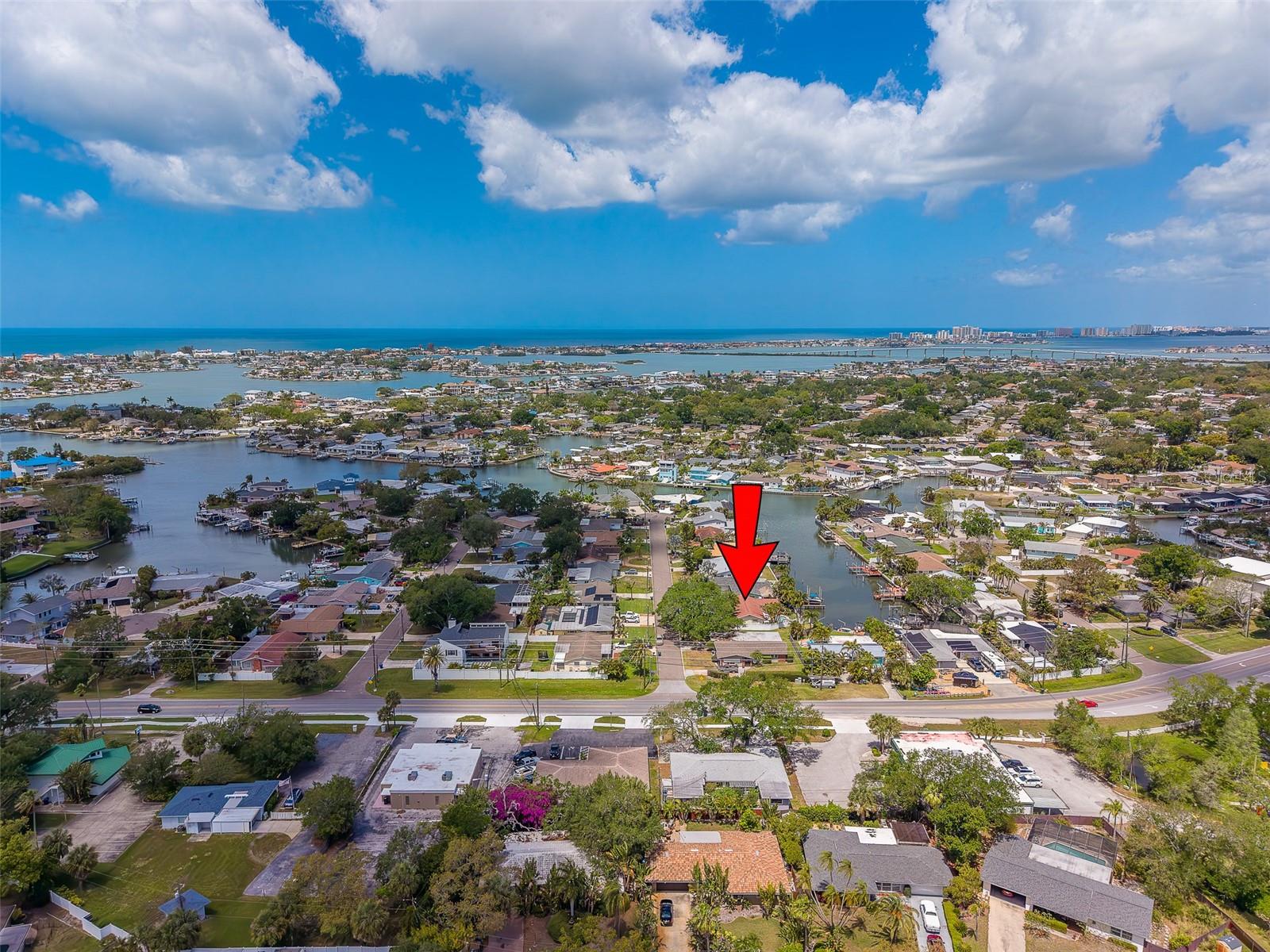 Listing photo id 59 for 2017 Cove Drive