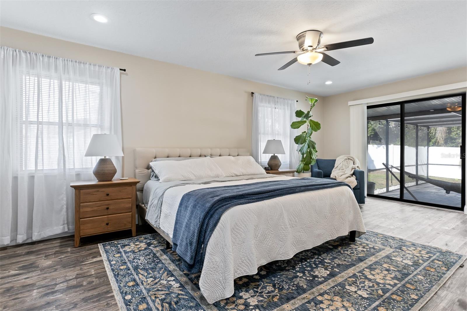 Image 19 of 58 For 2700 49th Street N