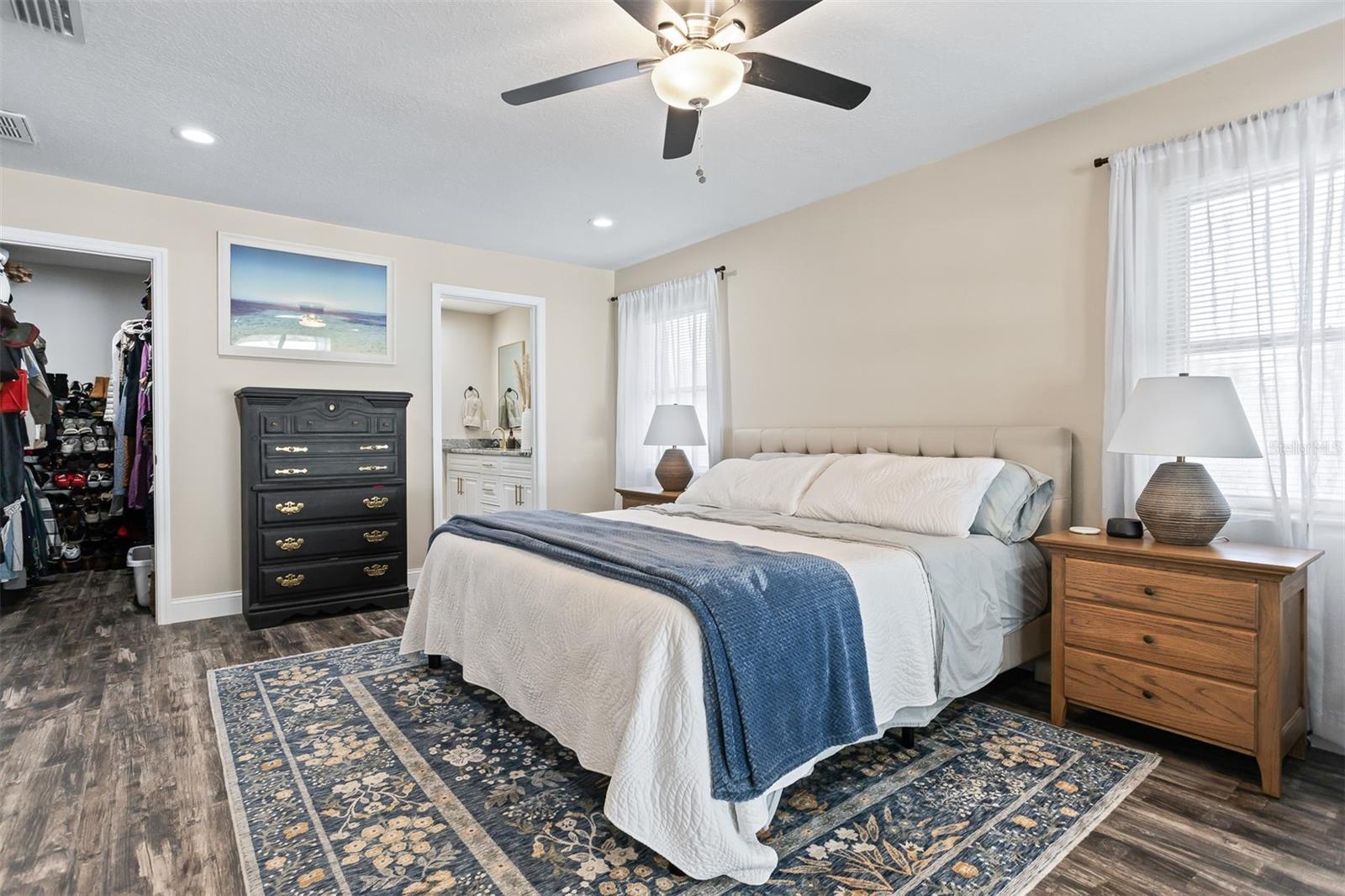 Image 20 of 58 For 2700 49th Street N