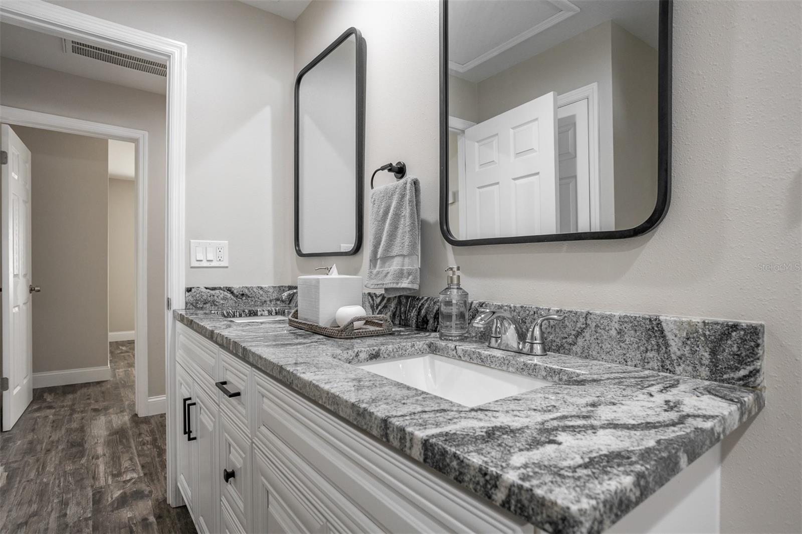 Image 25 of 58 For 2700 49th Street N