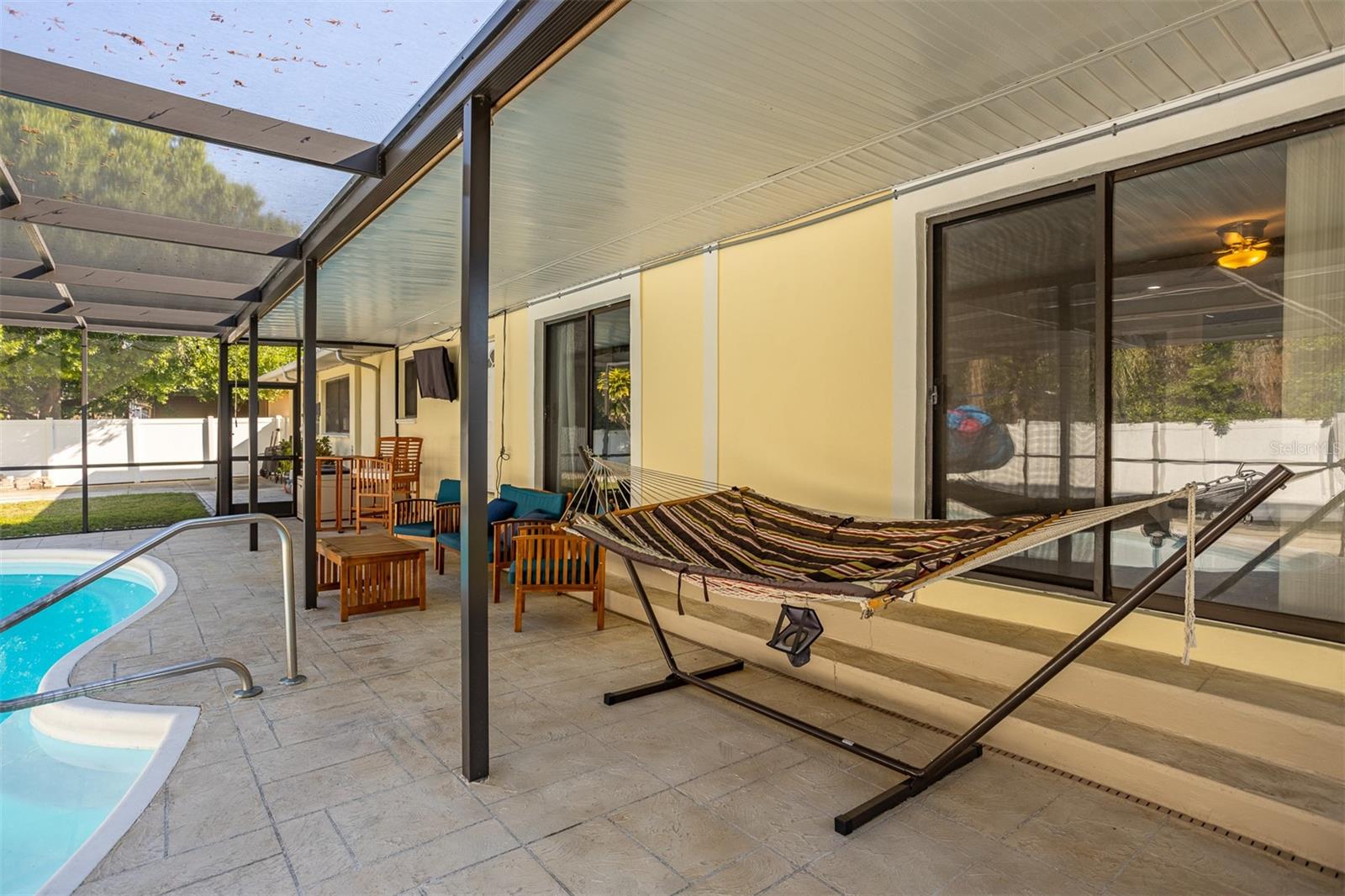 Image 31 of 58 For 2700 49th Street N