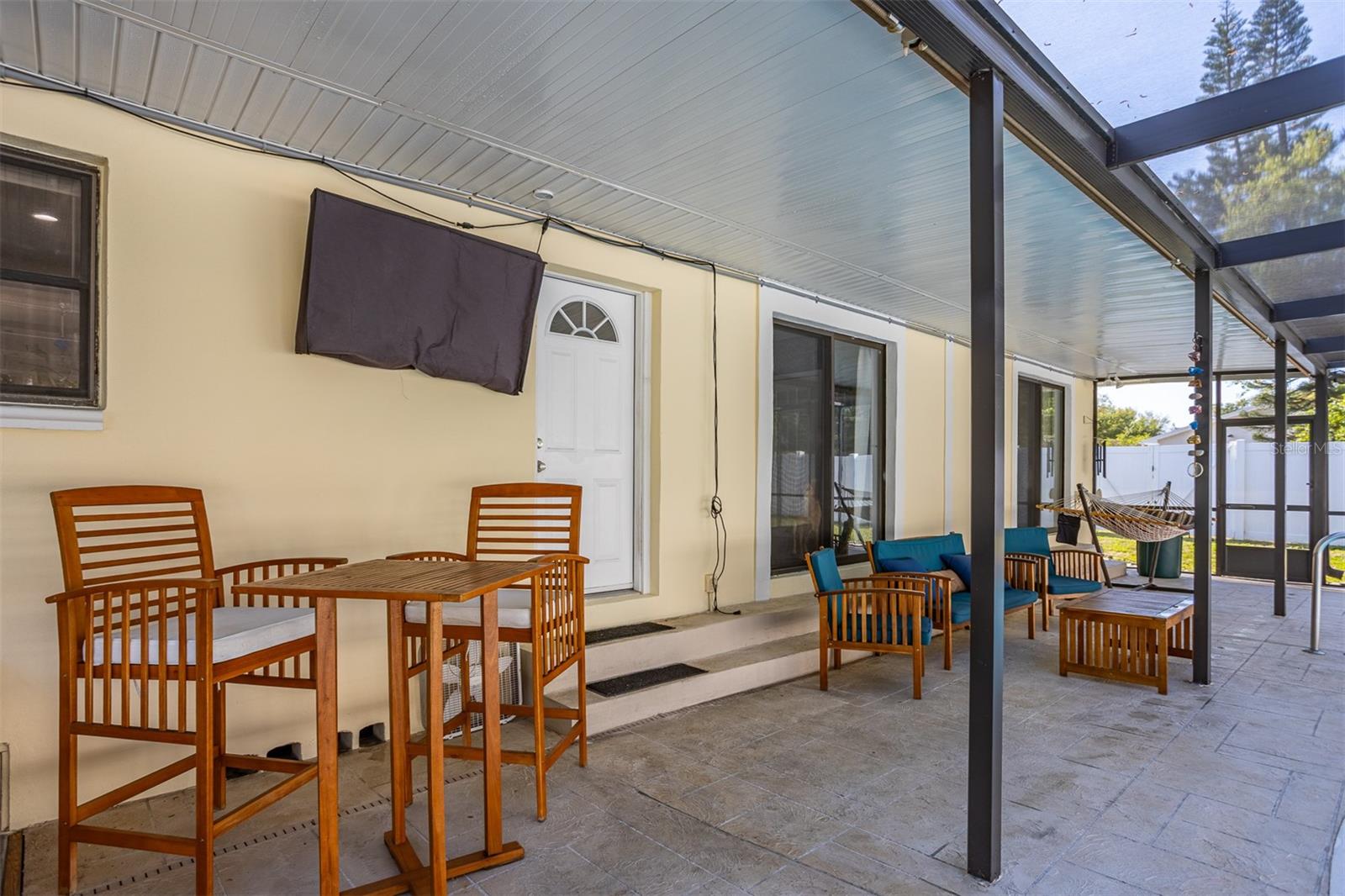 Image 33 of 58 For 2700 49th Street N