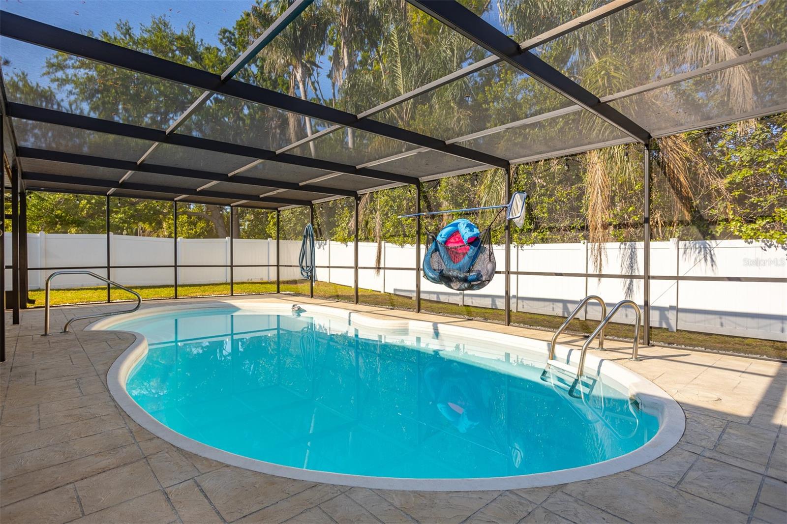 Image 36 of 58 For 2700 49th Street N