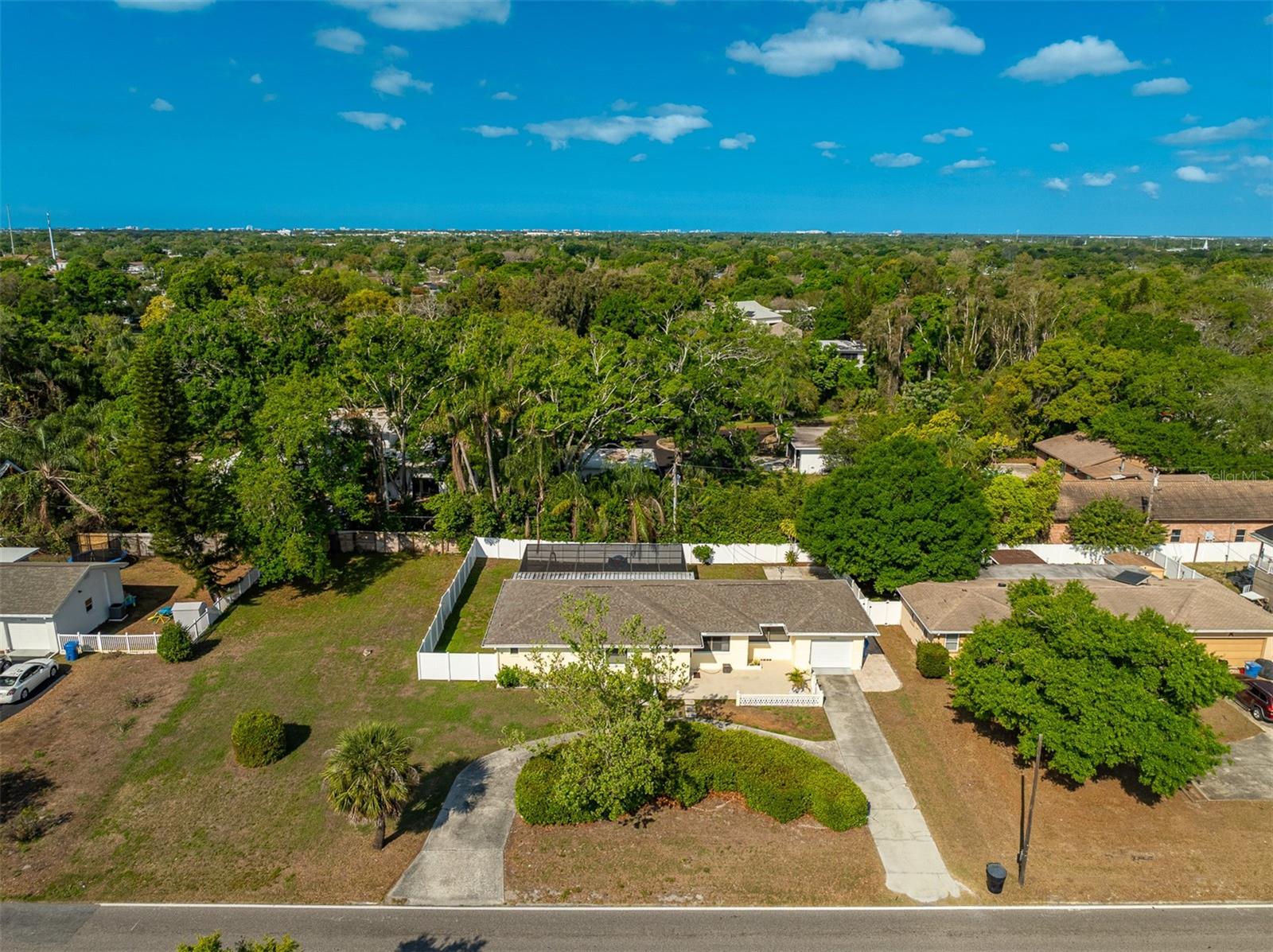 Image 6 of 58 For 2700 49th Street N