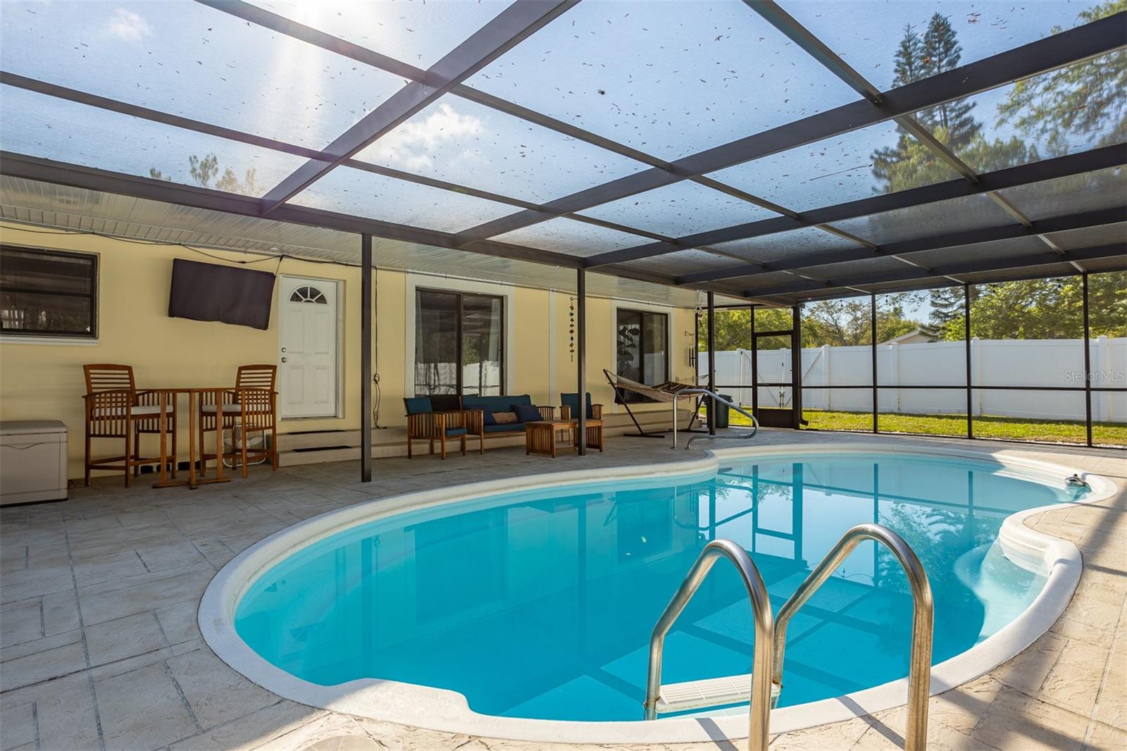 Image 8 of 58 For 2700 49th Street N