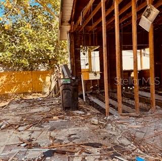 Listing photo id 7 for 1059 15th Avenue S