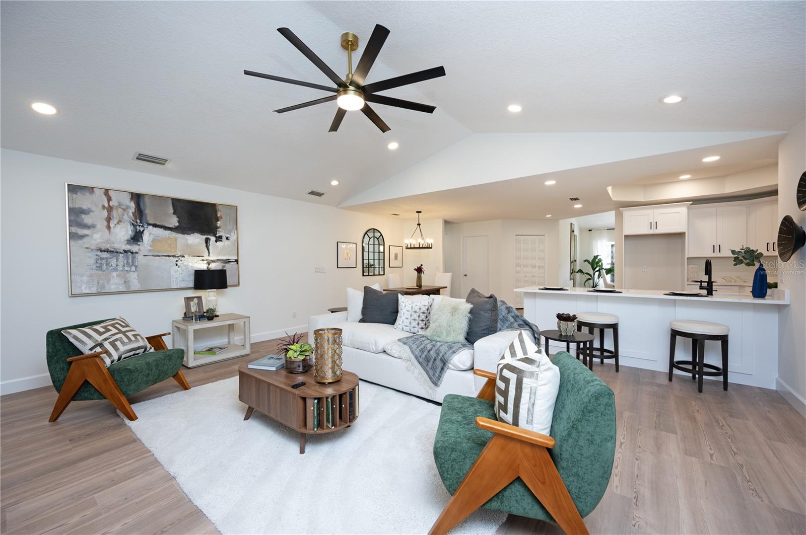 Image 13 of 27 For 14817 Farnham Way