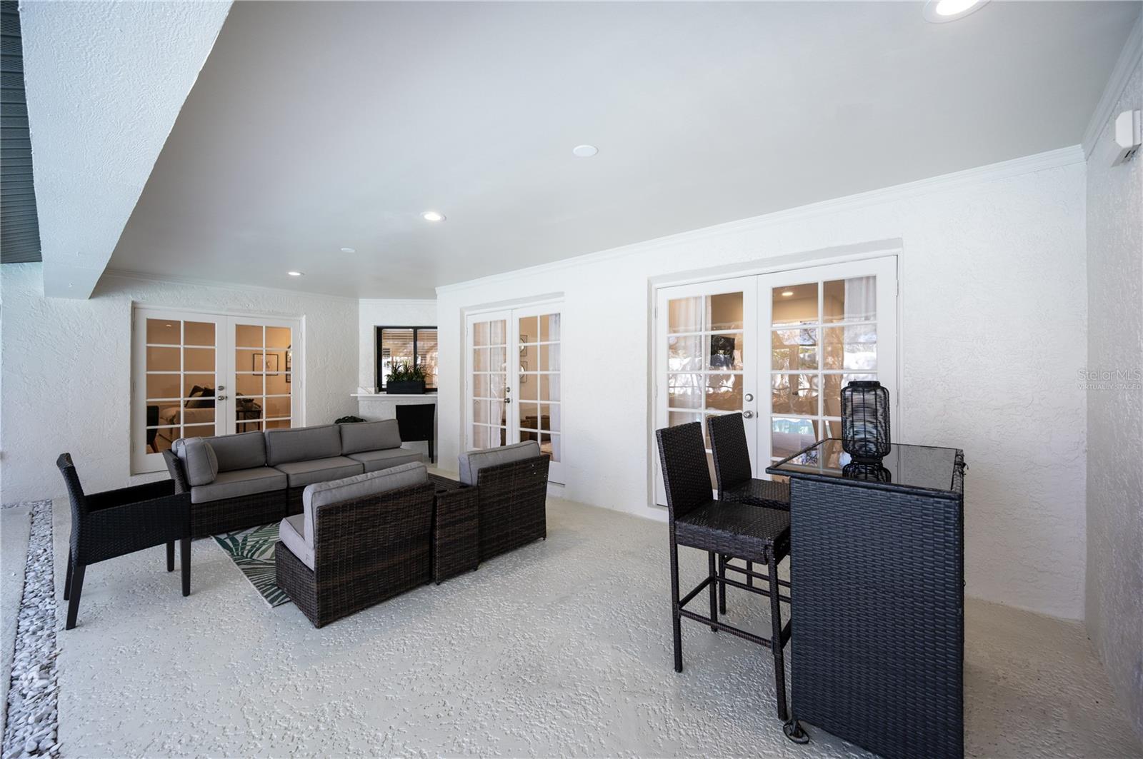 Image 25 of 27 For 14817 Farnham Way