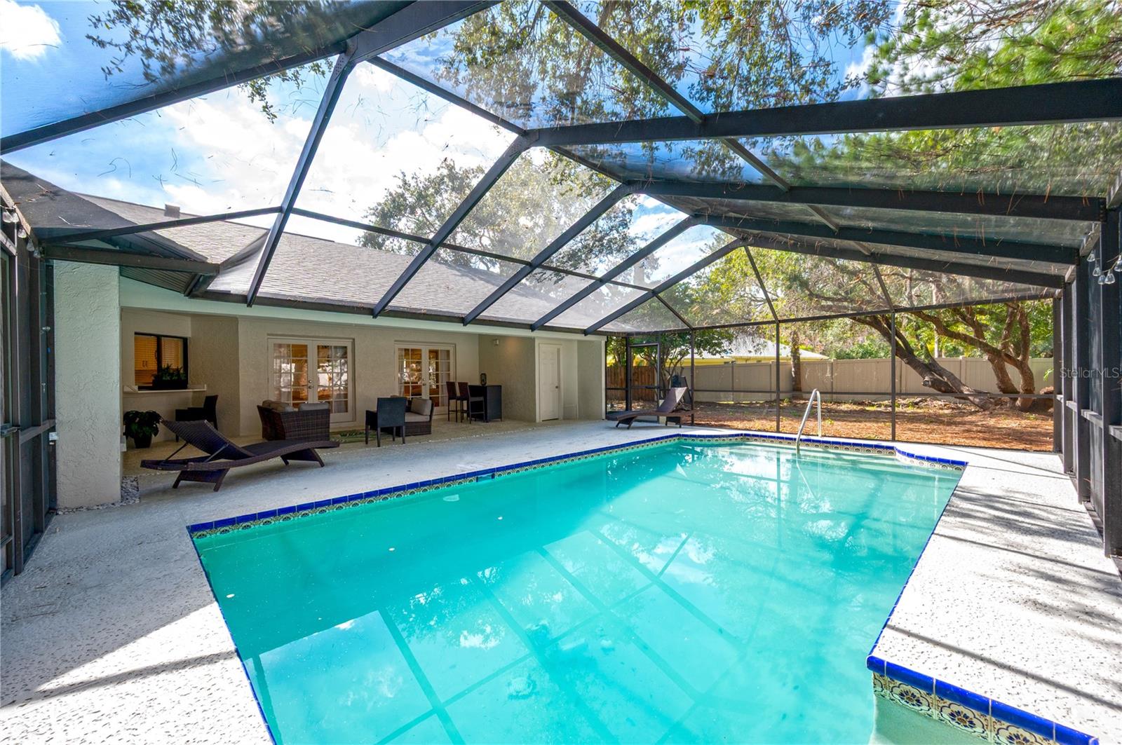 Image 26 of 27 For 14817 Farnham Way