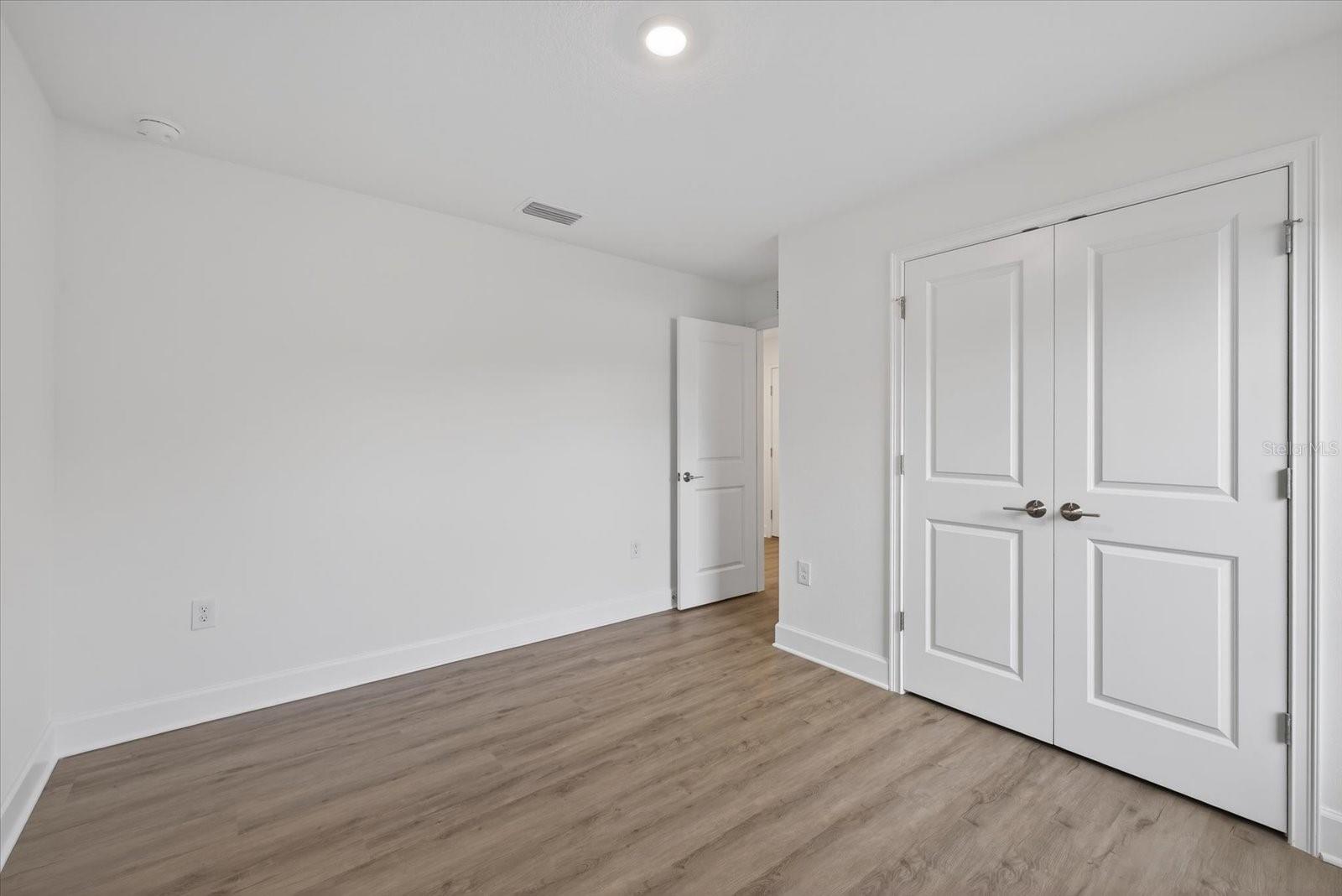 Image 10 of 46 For 6117 Alderwood Street