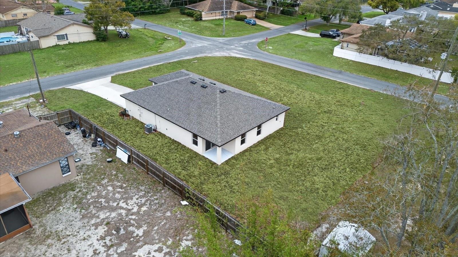 Image 39 of 46 For 6117 Alderwood Street