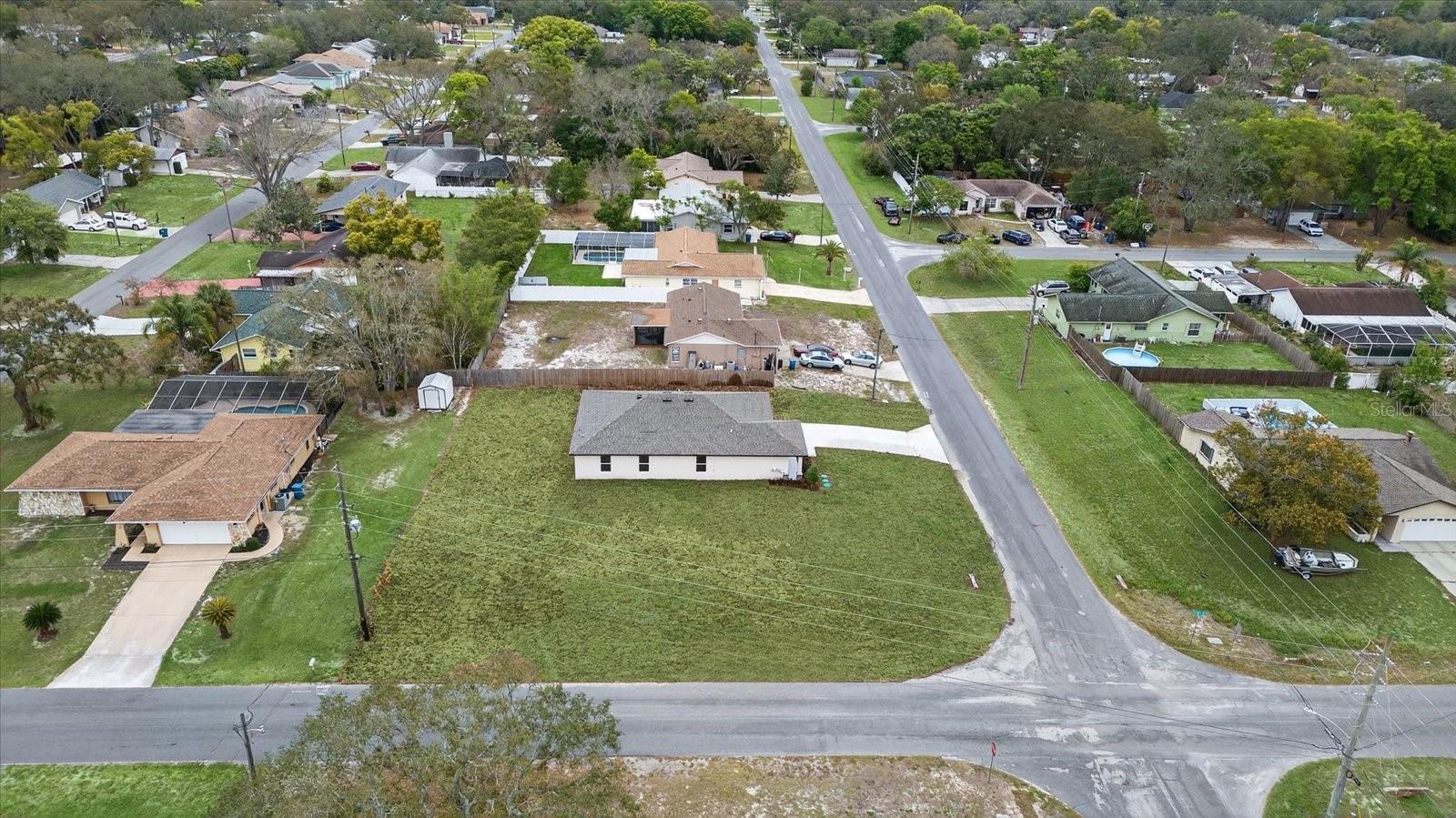 Image 43 of 46 For 6117 Alderwood Street