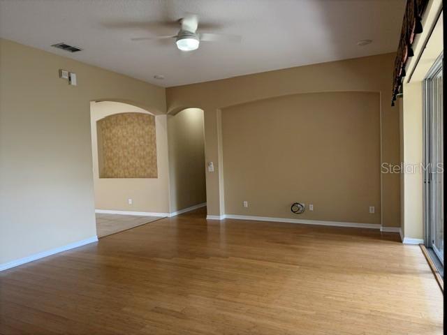 Image 7 of 29 For 27152 Fordham Drive