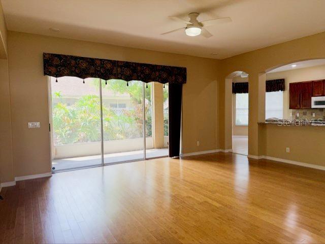 Image 8 of 29 For 27152 Fordham Drive