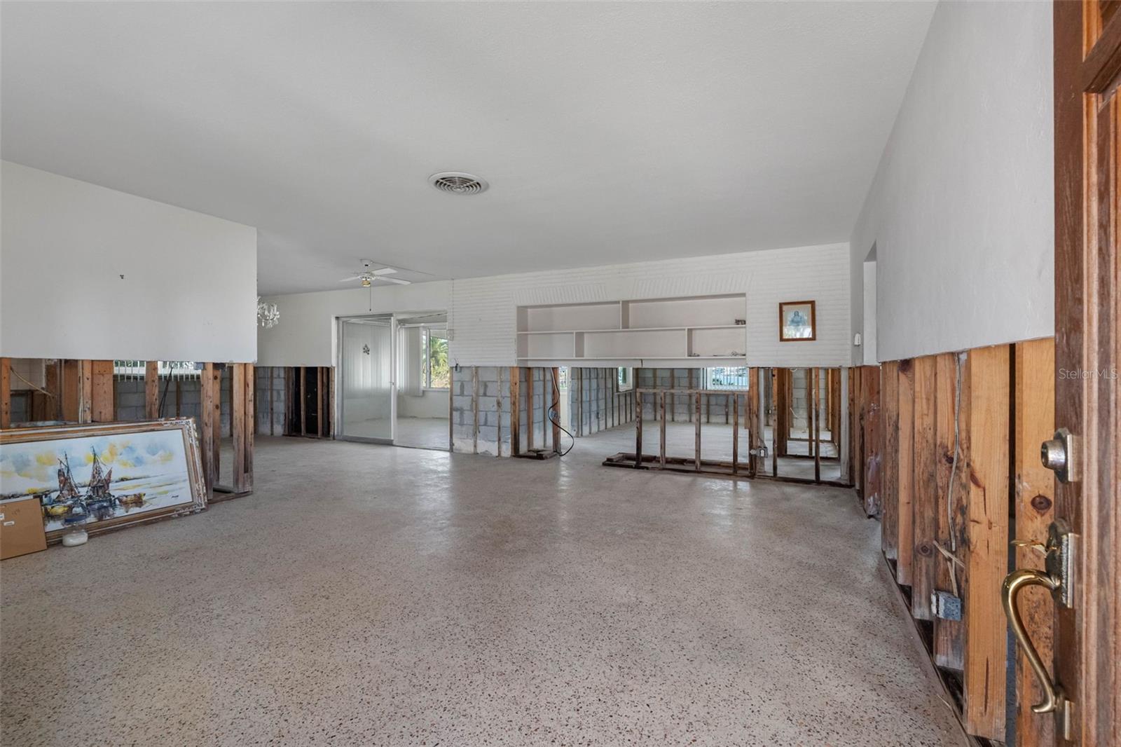 Image 25 of 64 For 555 115th Avenue