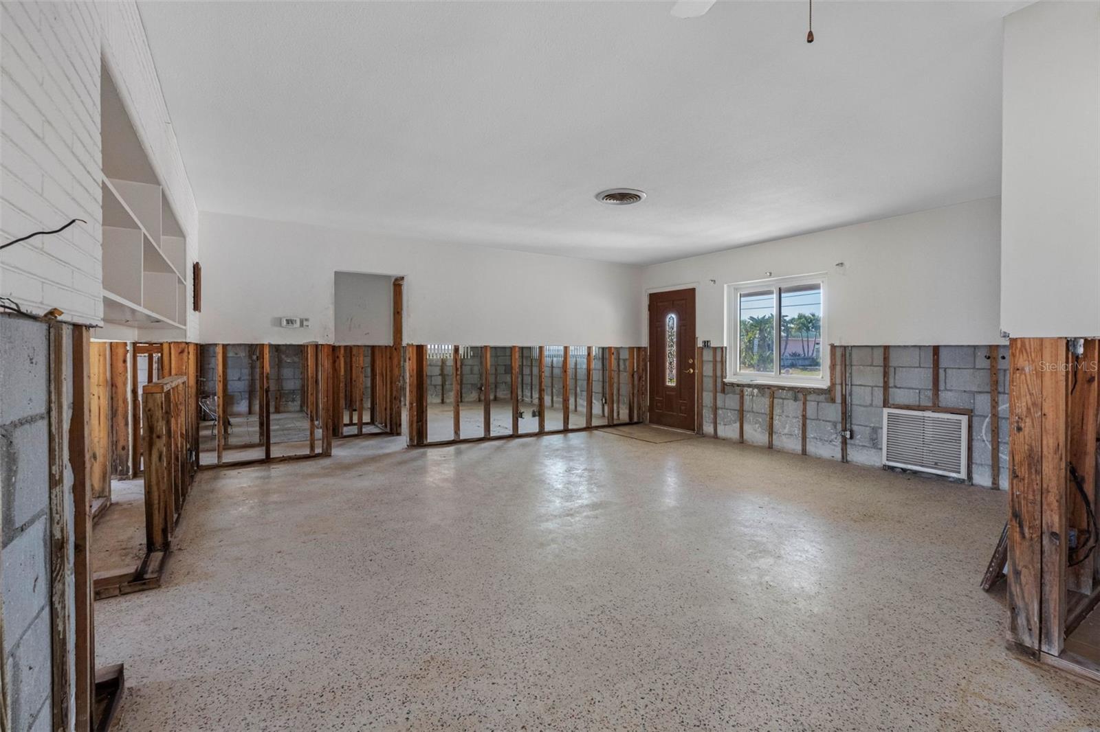 Image 27 of 64 For 555 115th Avenue