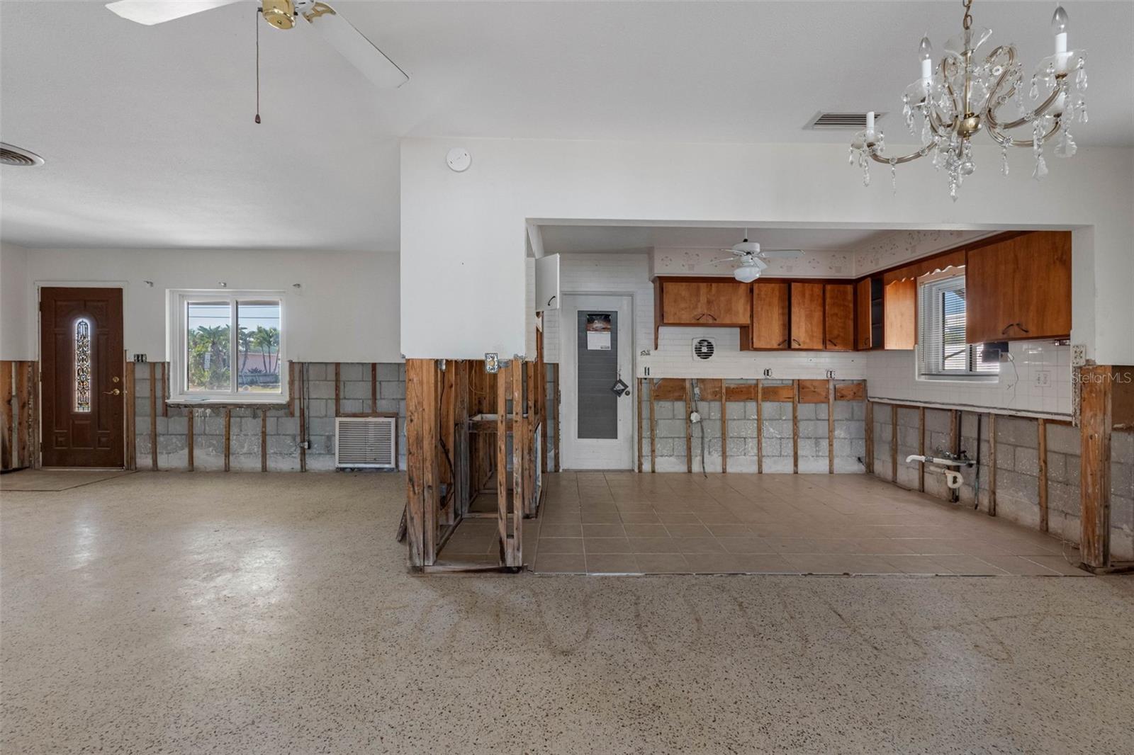 Image 28 of 64 For 555 115th Avenue