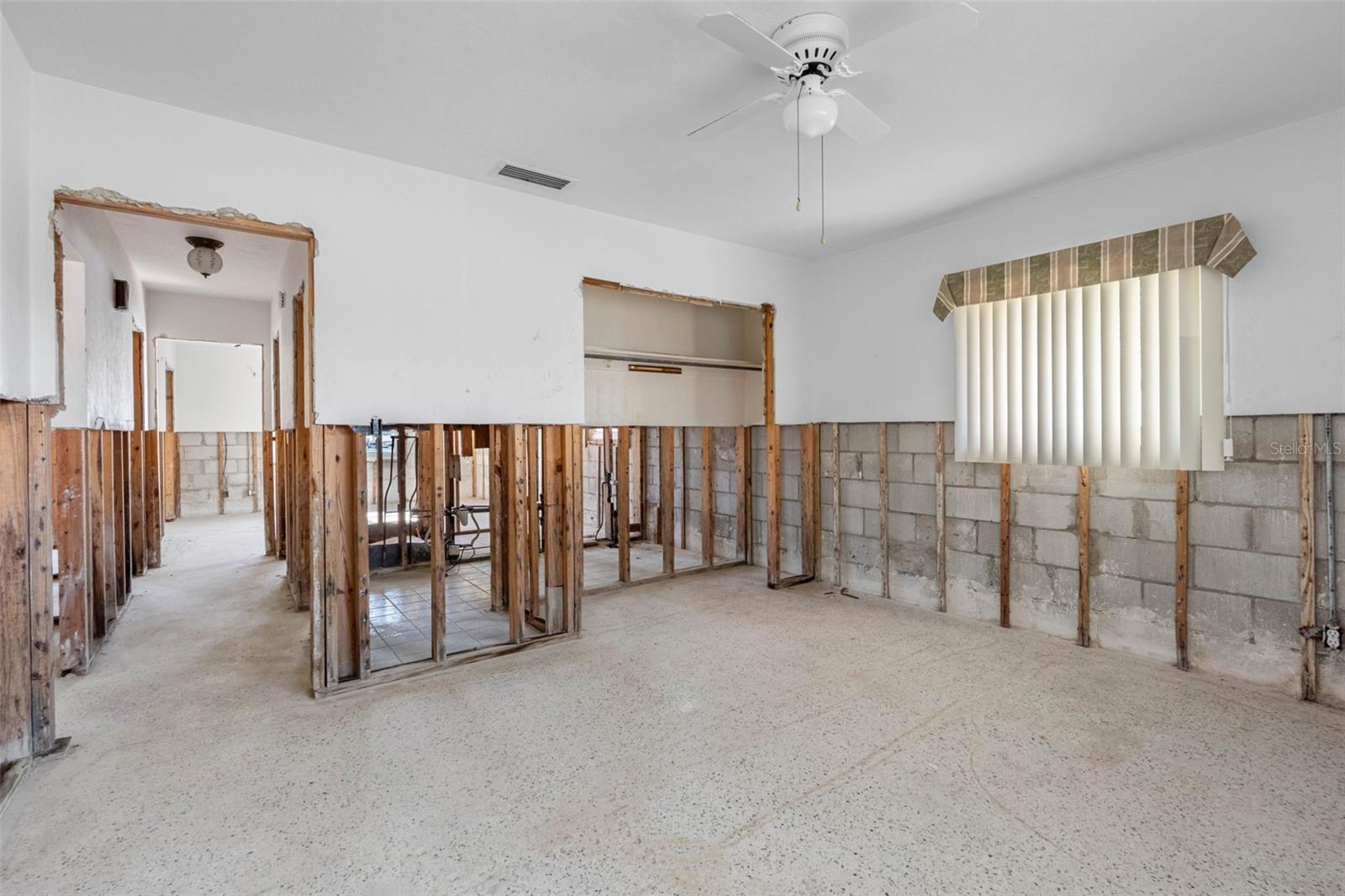 Image 54 of 64 For 555 115th Avenue