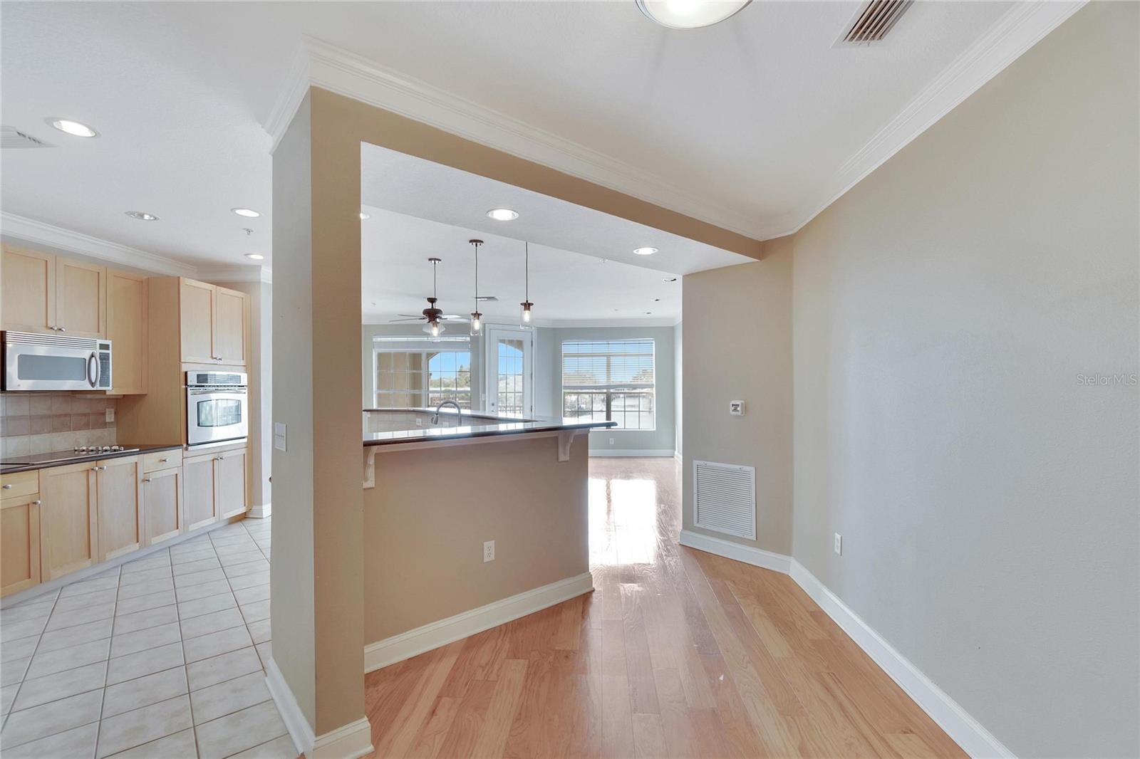 Image 15 of 53 For 6414 Sunset Bay Circle