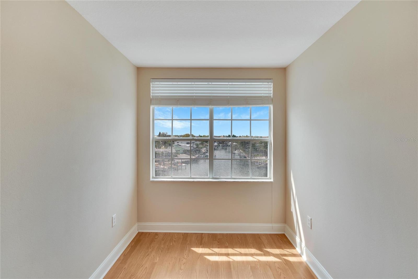 Image 39 of 53 For 6414 Sunset Bay Circle