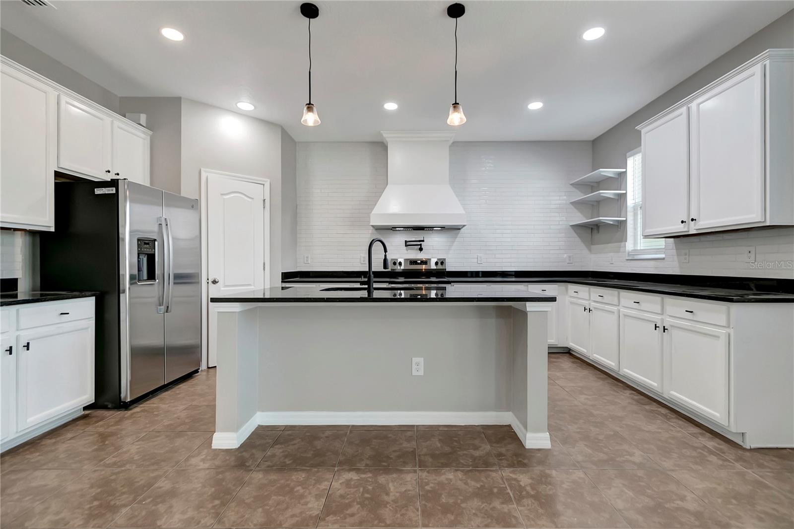 Image 17 of 59 For 8406 Cherry Branch Drive