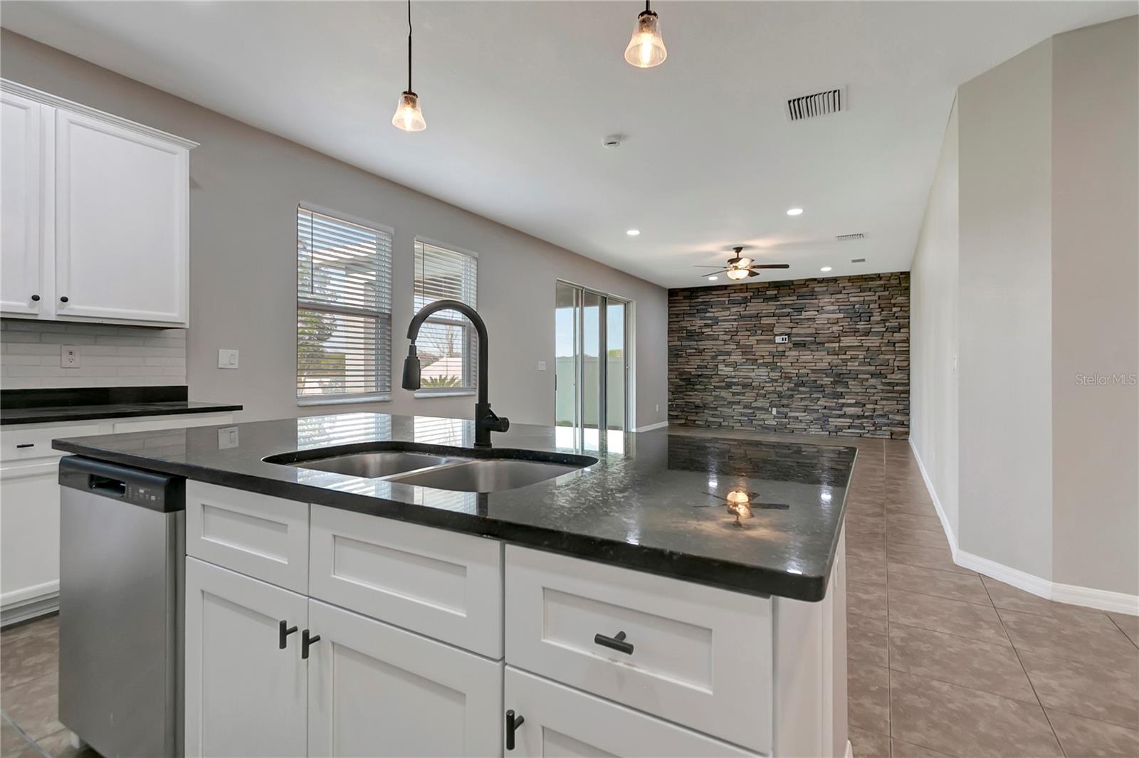 Image 22 of 59 For 8406 Cherry Branch Drive