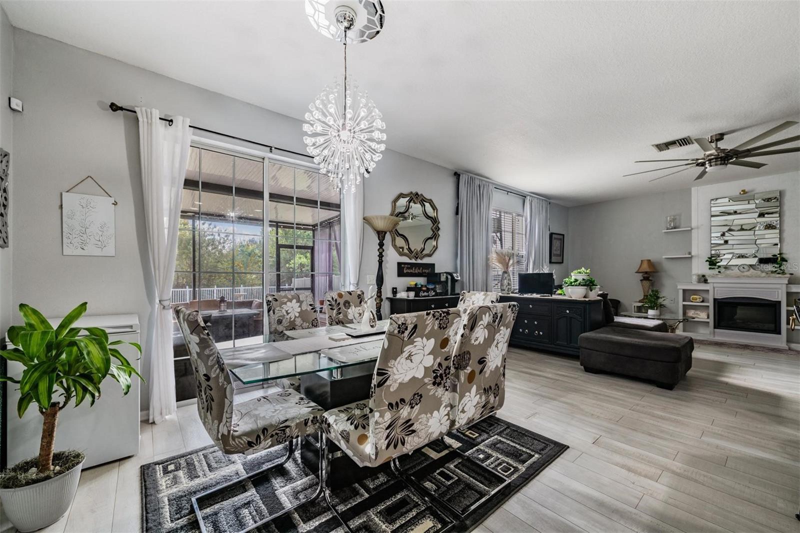 Image 11 of 44 For 11103 Silver Fern Way