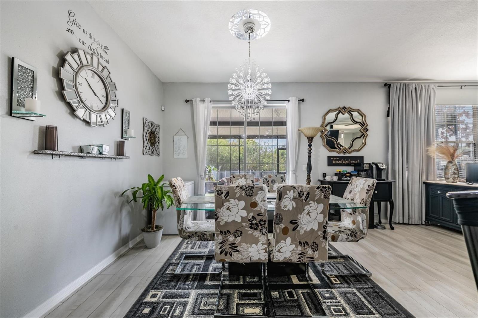 Image 12 of 44 For 11103 Silver Fern Way