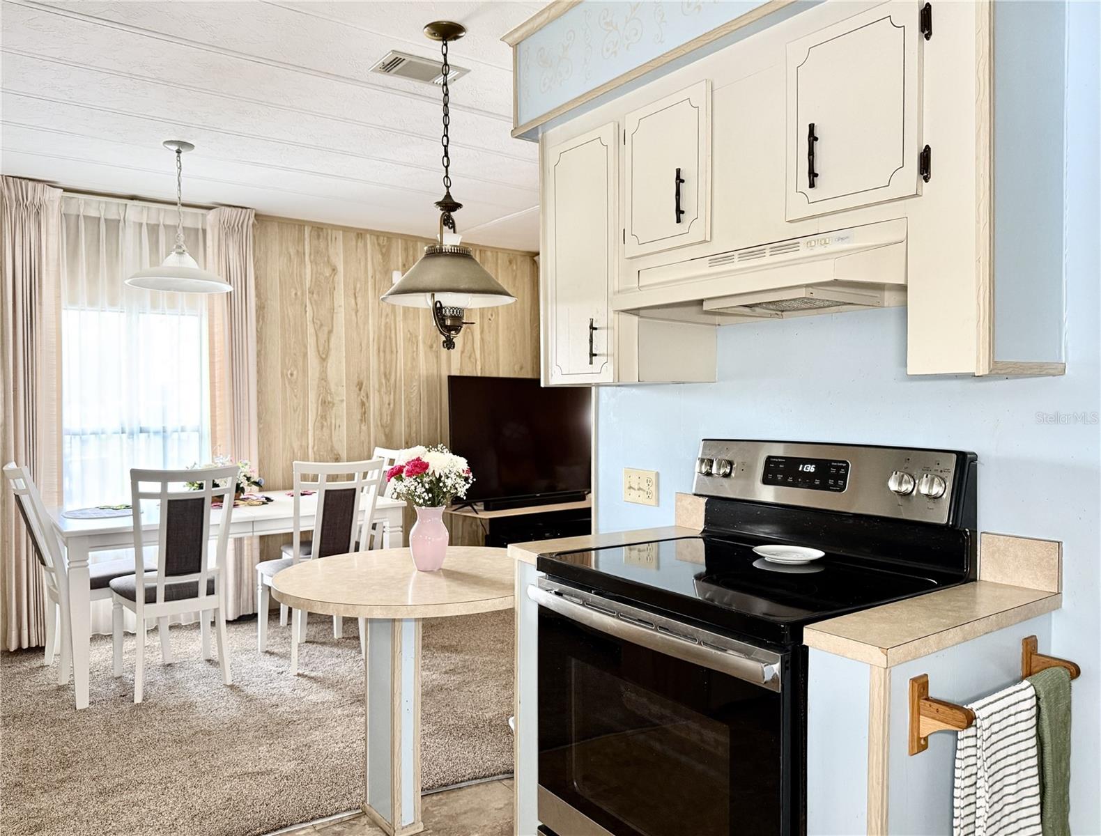 Image 12 of 35 For 34649 Morning Glory Glen