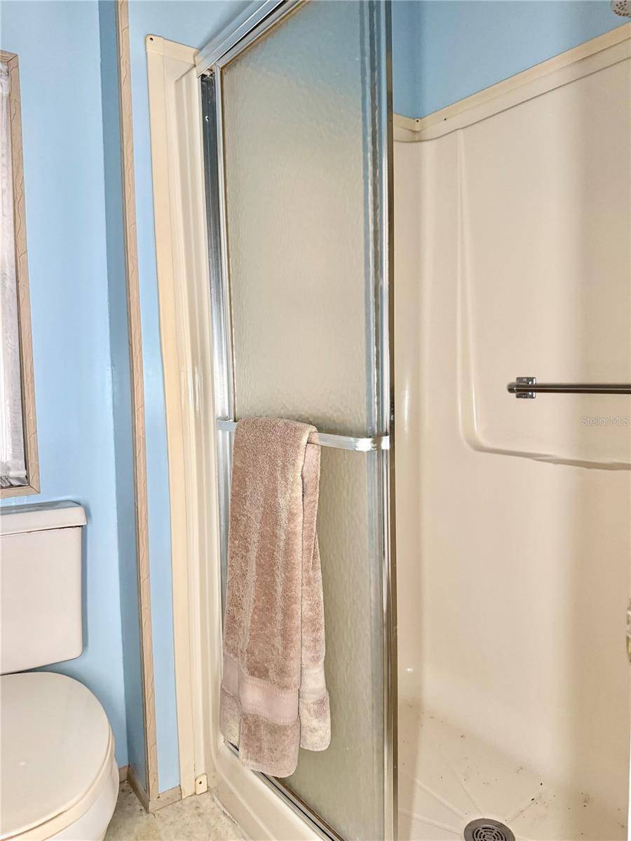 Image 20 of 35 For 34649 Morning Glory Glen