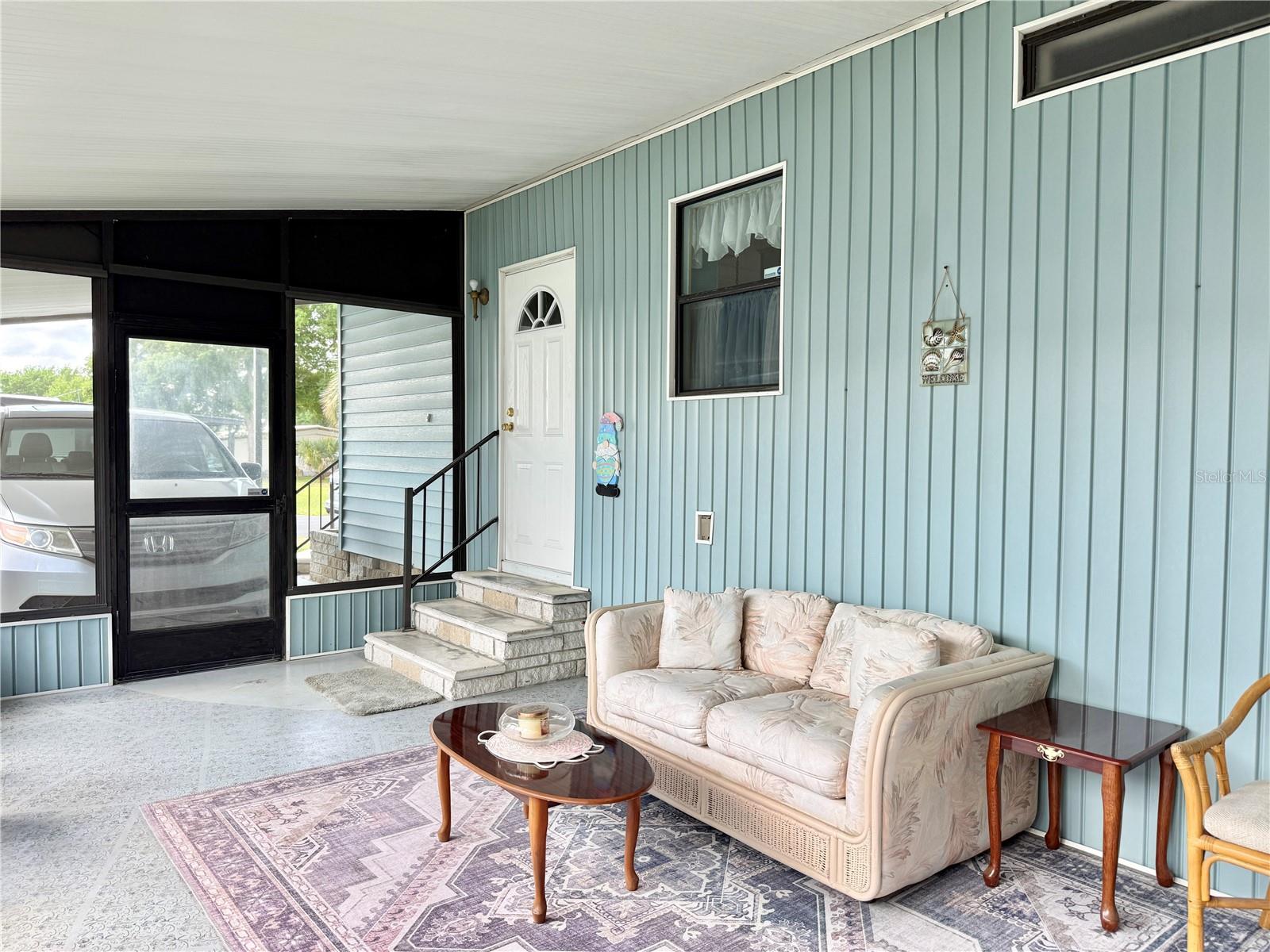 Image 4 of 35 For 34649 Morning Glory Glen