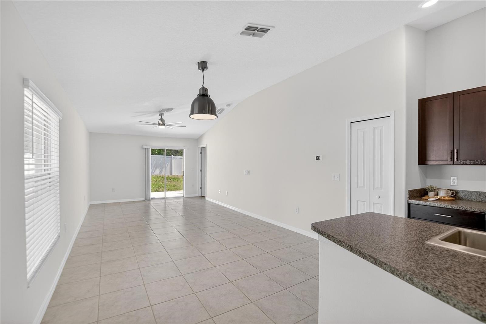 Image 10 of 45 For 11936 Miracle Mile Drive