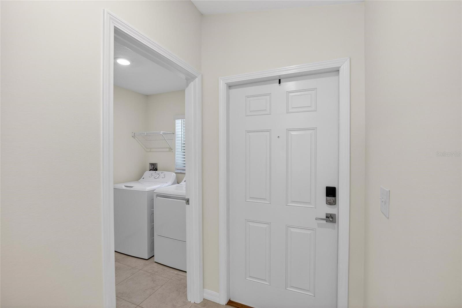 Image 13 of 45 For 11936 Miracle Mile Drive