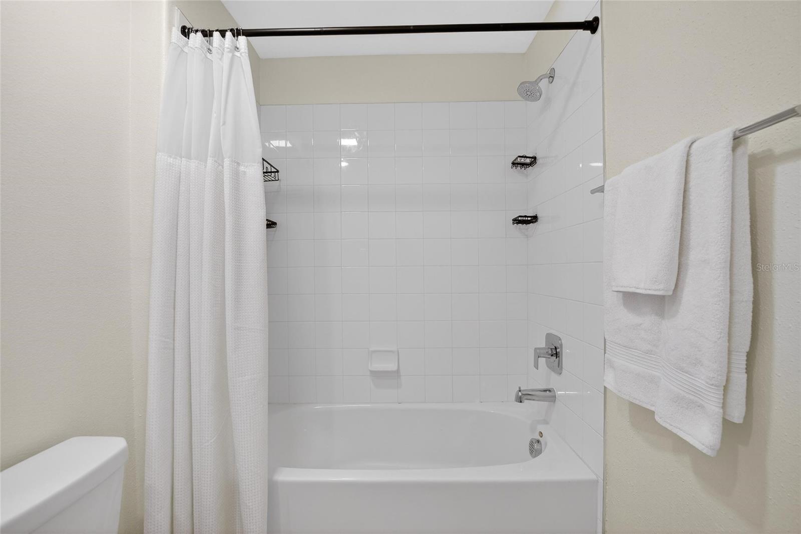 Image 30 of 45 For 11936 Miracle Mile Drive