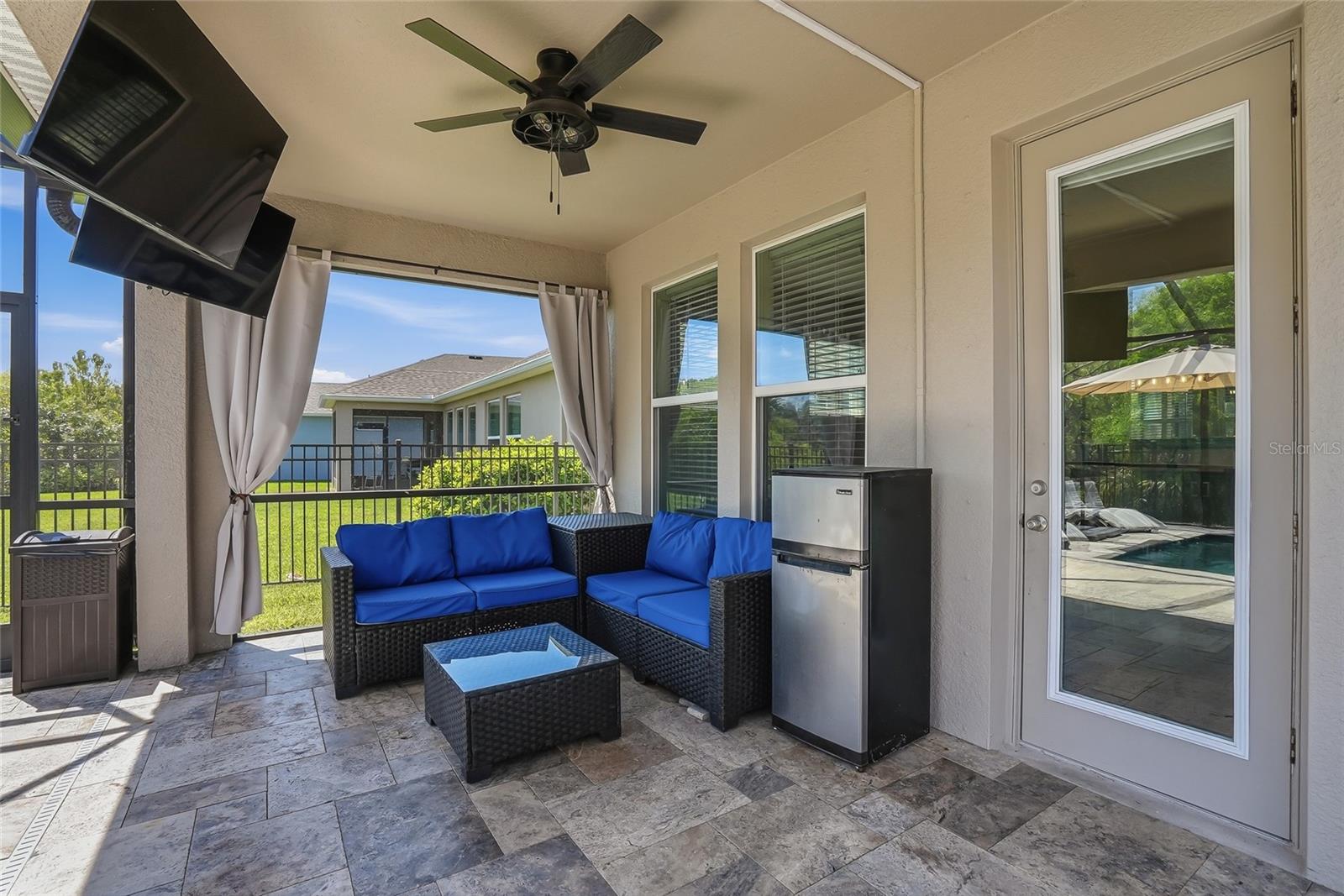 Image 18 of 60 For 5515 Gavella Cove