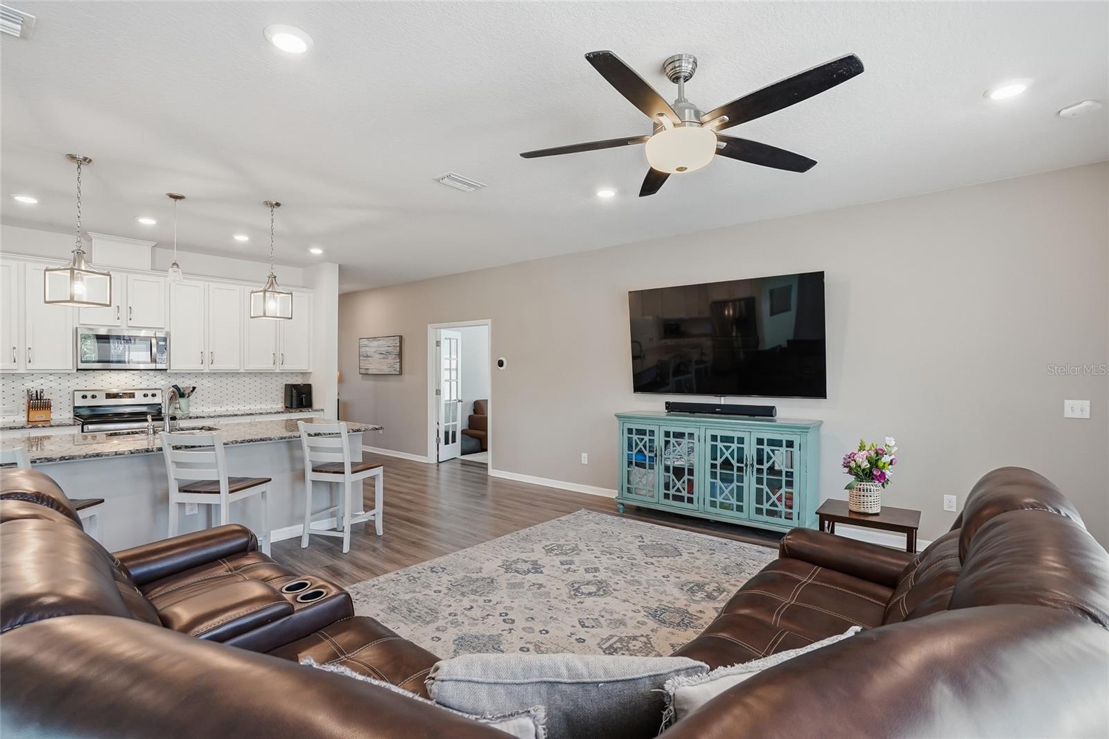 Image 34 of 60 For 5515 Gavella Cove