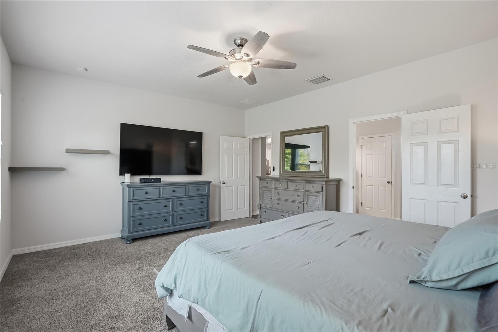 Image 36 of 60 For 5515 Gavella Cove