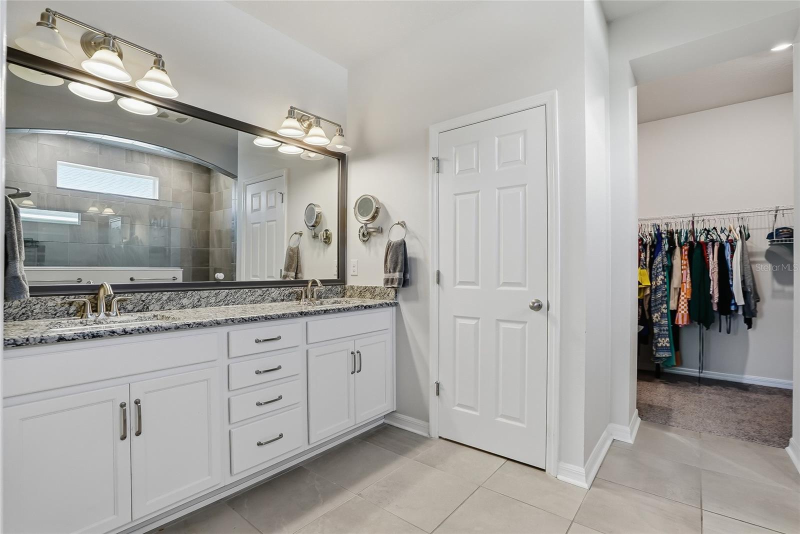 Image 37 of 60 For 5515 Gavella Cove