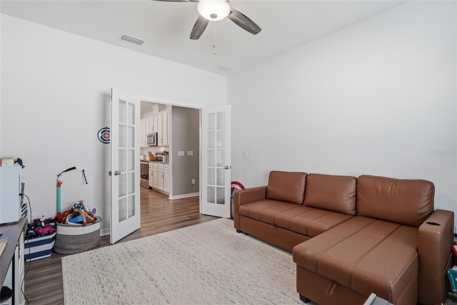 Image 41 of 60 For 5515 Gavella Cove