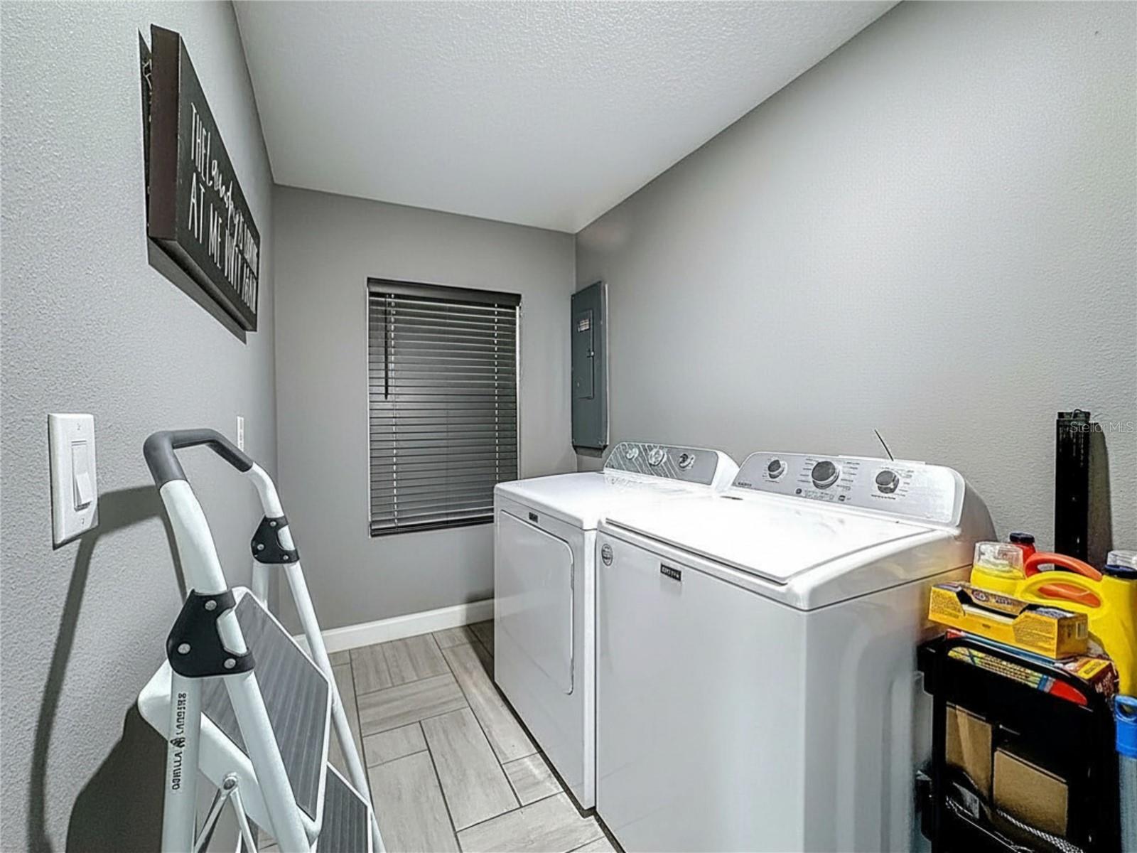 Image 18 of 21 For 321 21st Street W