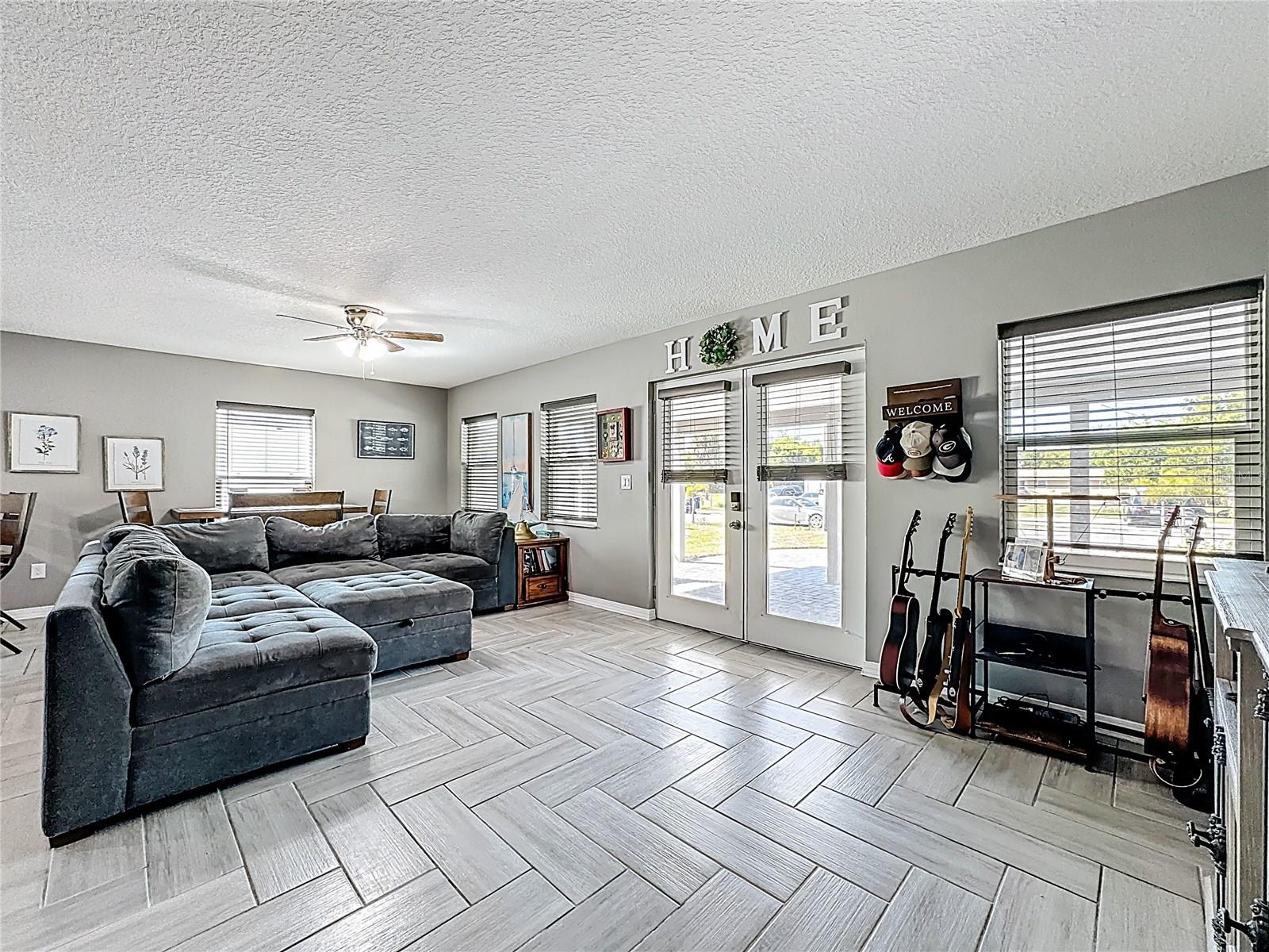 Image 5 of 21 For 321 21st Street W